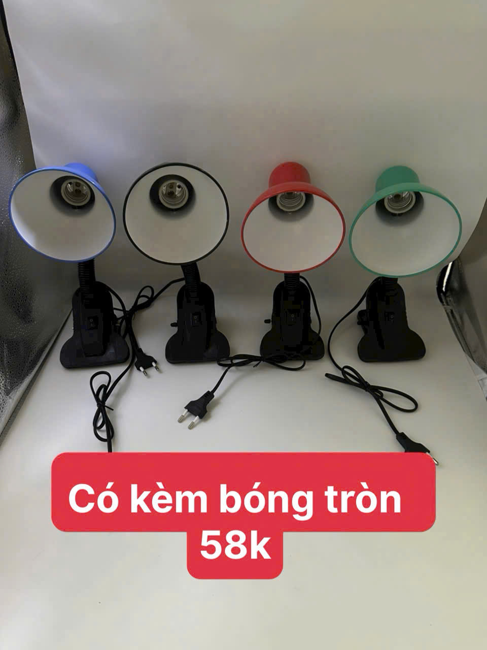 den-ban-chan-kep-ban-cam-dien-220v